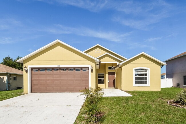 Building Photo - 458 Tamarind Parke Ln