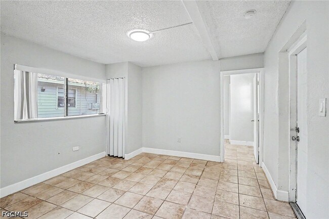 2214 Quality Life Ctr Wy