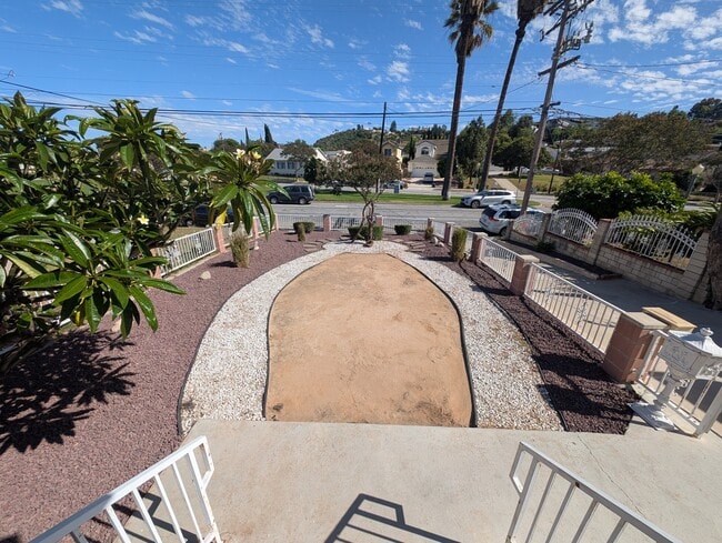 Photo - 2721 Montezuma Ave