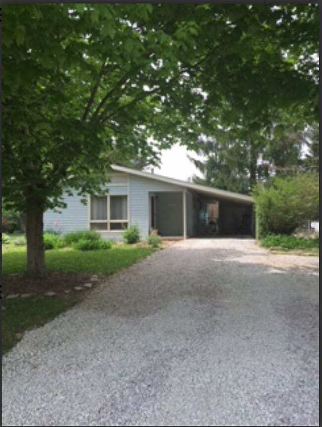 Building Photo - Available July 2026;  Monthly rent $1,800 Rental