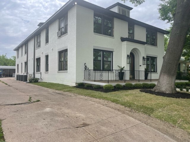 Photo - 5216 Milam St