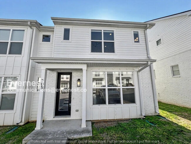 Building Photo - 205 Jeffries Wy