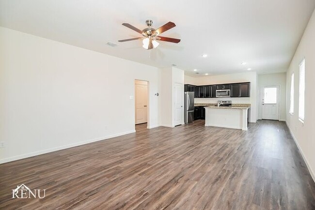 Photo - 6650 Charleston Dr