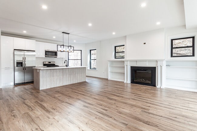 Photo - 1426 W Jonquil Ter Unit 3A