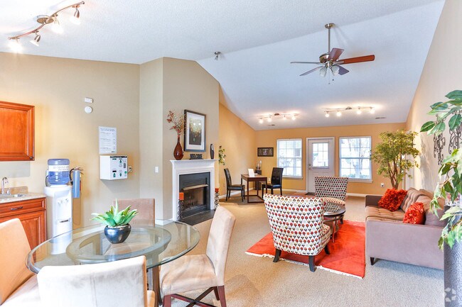 clubroom - Sharon Pointe Apartment Homes