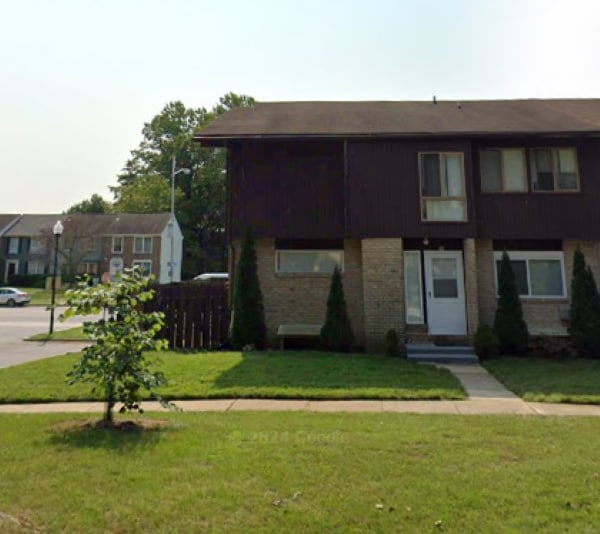 3 Bedrooms 3 Bathrooms Townhome - 3 Bedrooms 3 Bathrooms Townhome