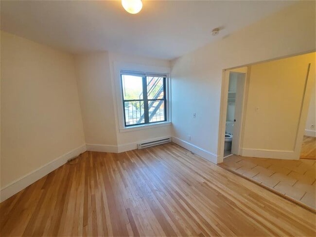 Photo - 931 Massachusetts Ave Unit 5