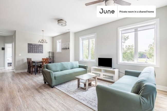 Photo - Room in Shared 5 bed/3 bath home Unit B