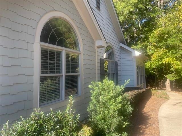 142 Edgewood Ct