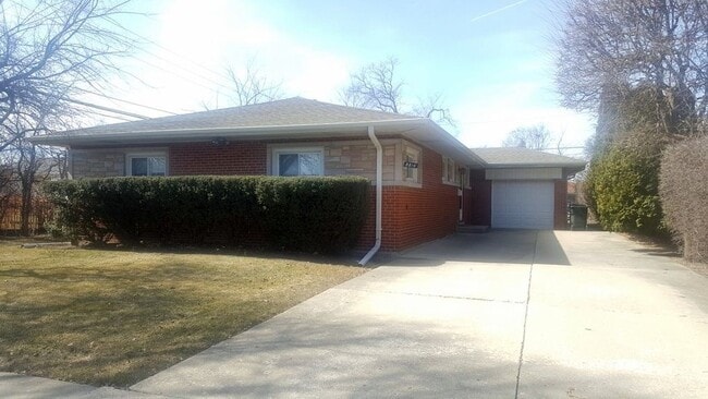 Photo - 8816 Kenton Ave House