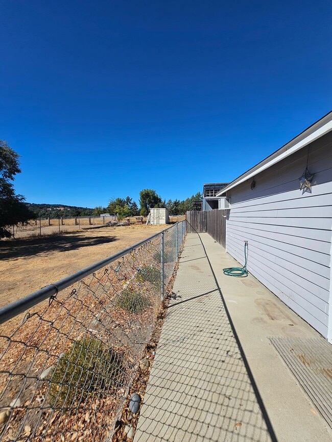 Photo - 6020 Conejo Rd Unit 6020 A
