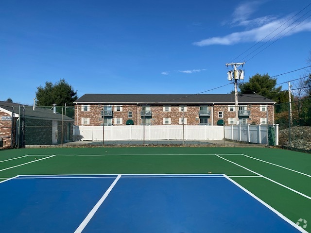 Building Photo - 200 Manville Hill Rd Unit C70 Rental