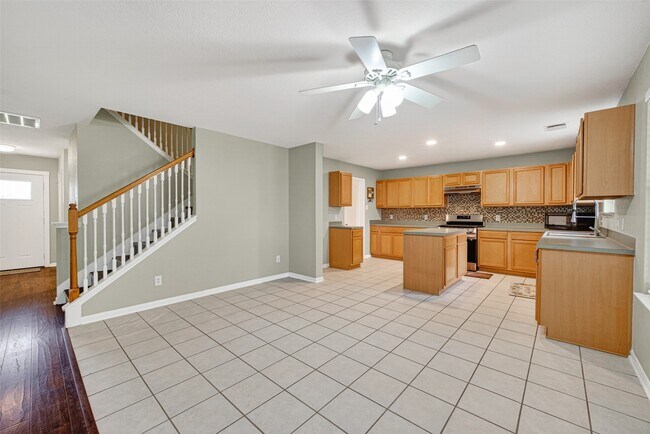 Photo - 3934 Brook Garden Ln