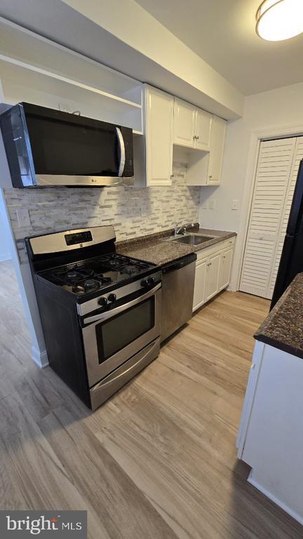 Photo - 205 N Adams St