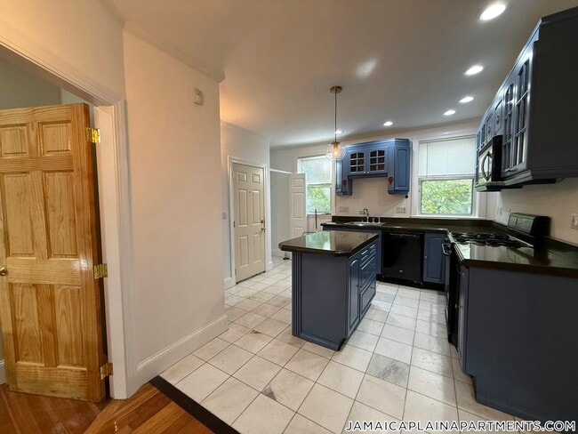 Photo - 200 Hyde Park Ave Unit 1