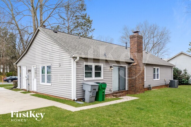 Photo - 5414 Carlingford Ct