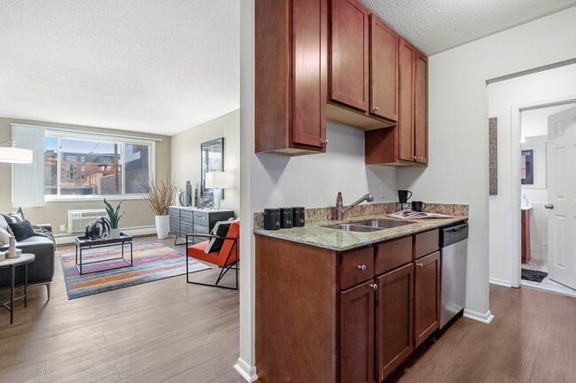 Uptown Square Apartments