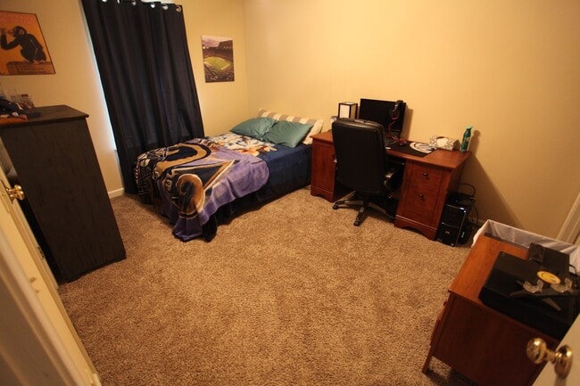 Photo - 3B/3B Duplex On Tiger Transit Available August 2026!