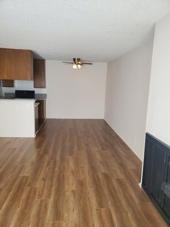 Photo - 5227 Hermitage Ave Unit 2