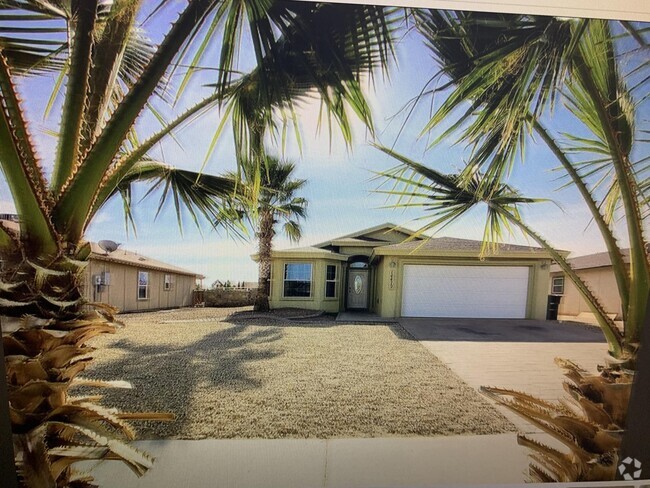 Building Photo - 14472 Antwerp Dr Rental