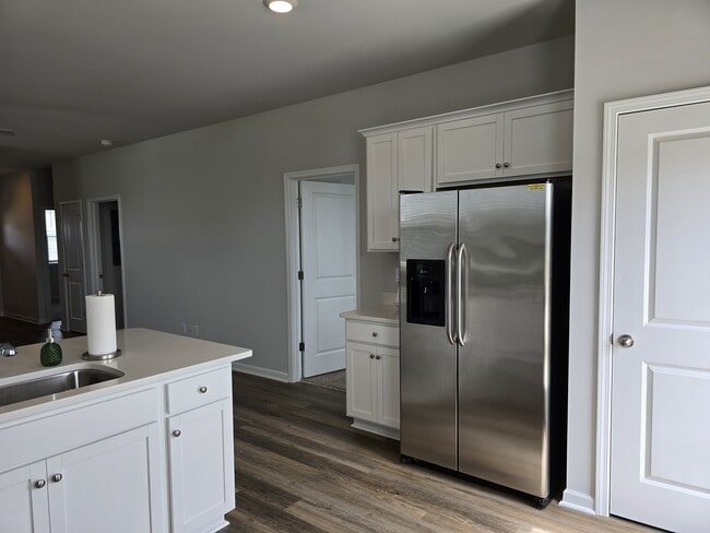 Photo - 77 Bonaparte St