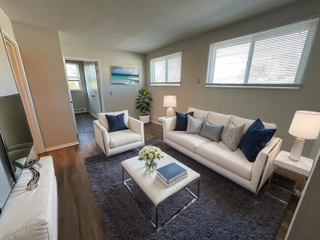 Photo - 2227 Kenton St Unidad 4