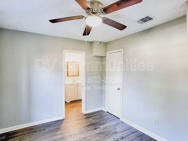 Building Photo - 1503 Bland St Rental