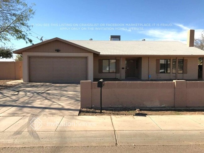 Building Photo - 4102 N 85th Dr Rental