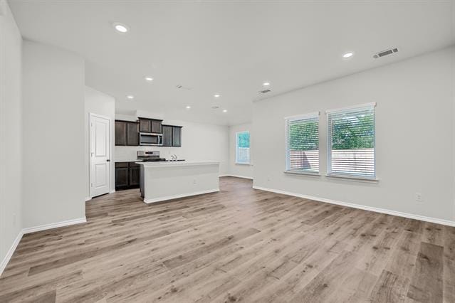 Photo - 2422 Burleson Rd