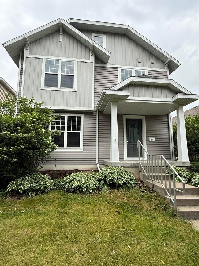 Photo - 8951 White Coral Way