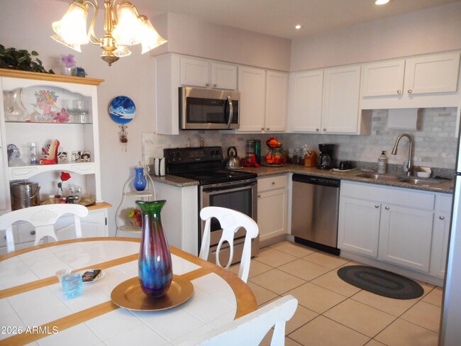 Photo - 6805 E 2nd St Unidad 24