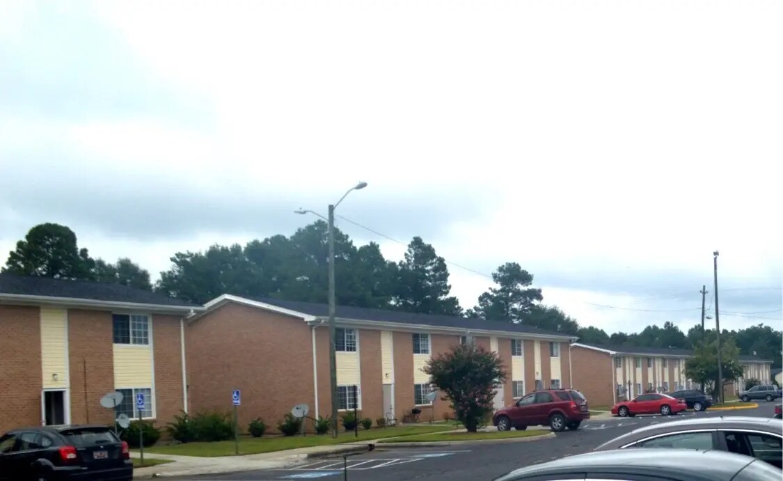 Photo - 1602 McNeil St