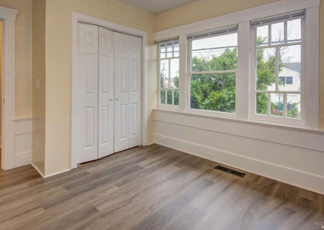 Photo - 1617 Georgia St Unit 1617