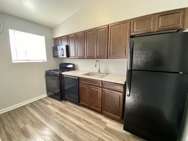Fox Crossing Apartments