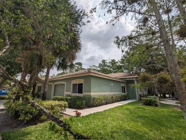 260 Crestwood Cir