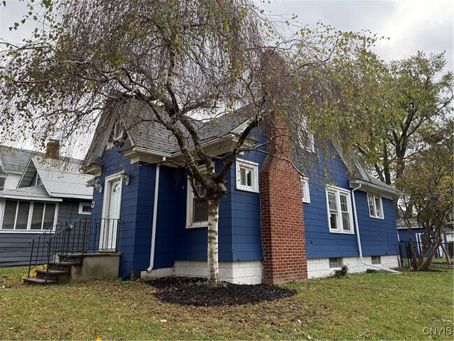 Photo - 1200 N Glencove Rd