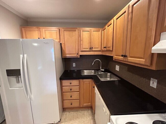 Photo - 1905 16th Ave S Unidad Apt A