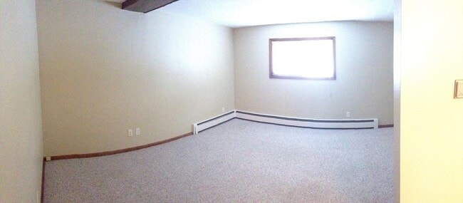 Building Photo - 829 Golf View Ln Unit # 1