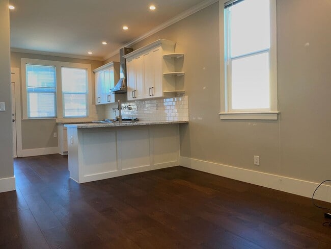 Photo - Recently Remodeled 3 Bed, 2 Bath Mission Apartment - Parking Included