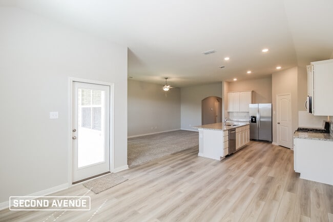 Photo - 2113 Jeanine Dr