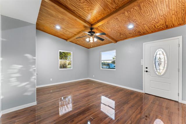 Photo - 916 Wilkinson Dr