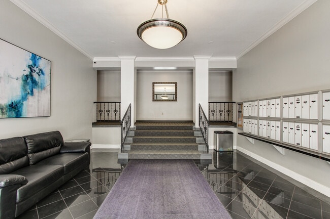 The Palisade Apartments