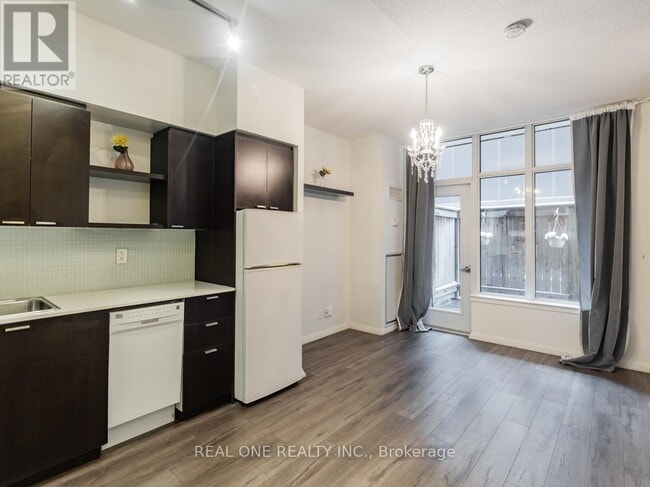 Photo - 35 Hayden St Unit 104