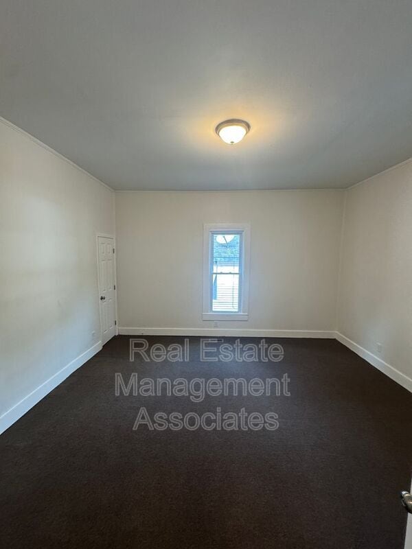 Photo - 525 N 8th St