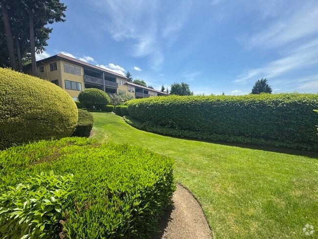 Building Photo - 11642 100th Ave NE Unit #A105 Rental