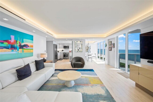 Photo - 2401 Collins Ave Unit 1402