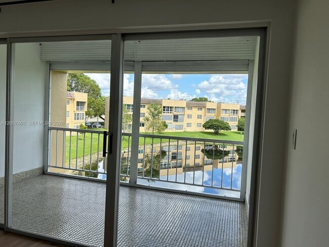 Photo - 6090 NW 64th Ave Unit 311