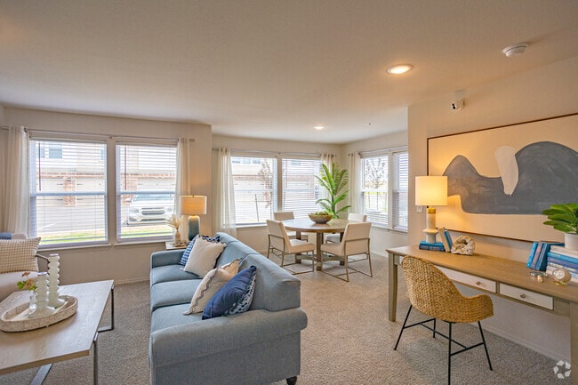 2BR, 2BA - 1008SF - Dining Room