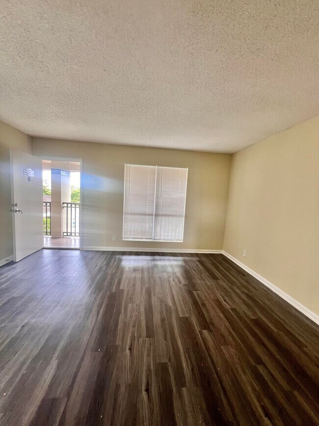 Photo - 1500 N Congress Ave Unidad A308