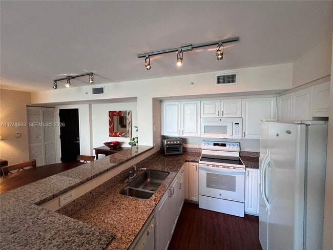 Photo - 90 Alton Rd Unit 2110